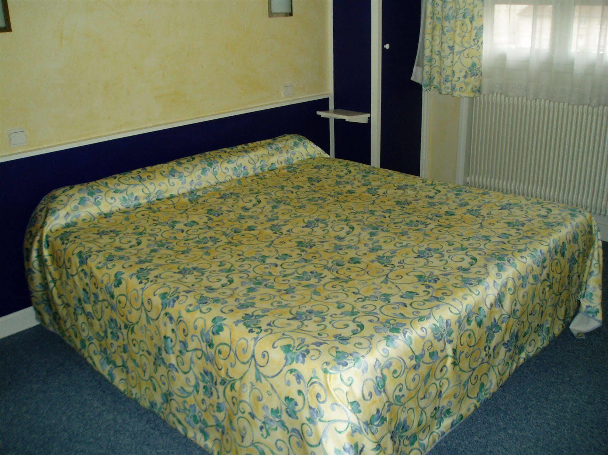 La Poste Otel Vitry-le-François Dış mekan fotoğraf